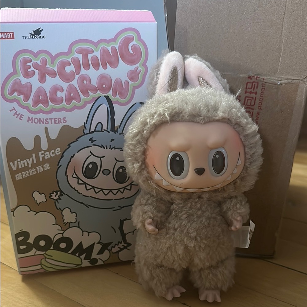 Exciting Macaron Monster Vinyl Figure